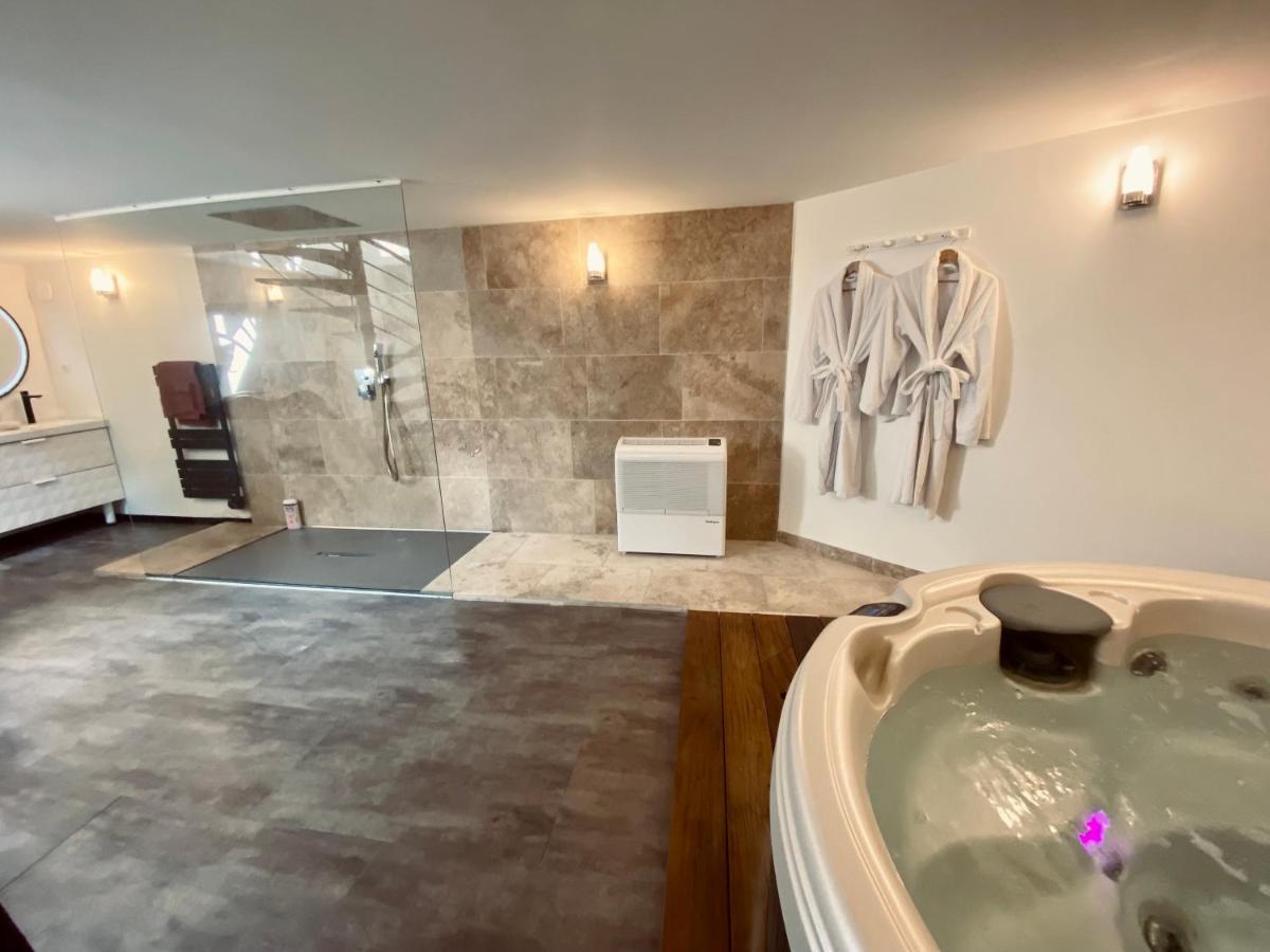 Mieuxqualhotel Jacuzzi Privatif La Parenthese Bordeaux Bagian luar foto