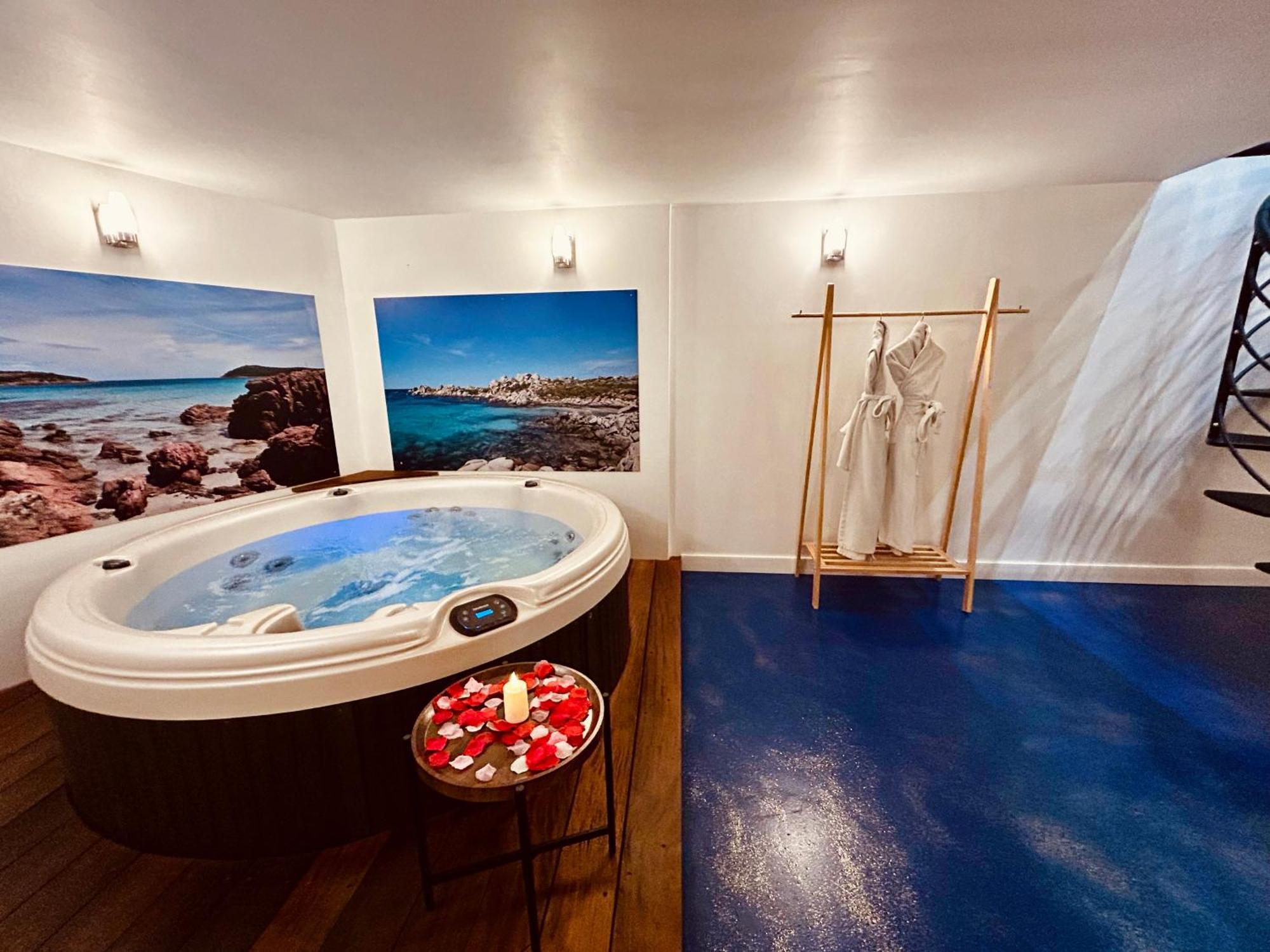 Mieuxqualhotel Jacuzzi Privatif La Parenthese Bordeaux Bagian luar foto